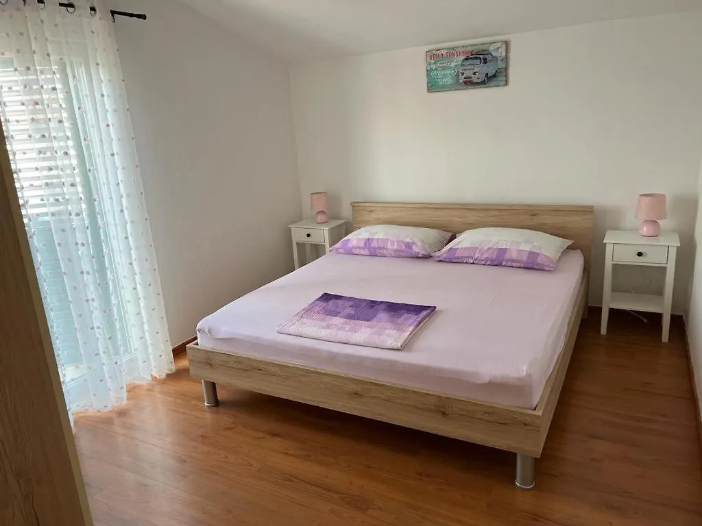 Apartament Vila Rosanda Slatine